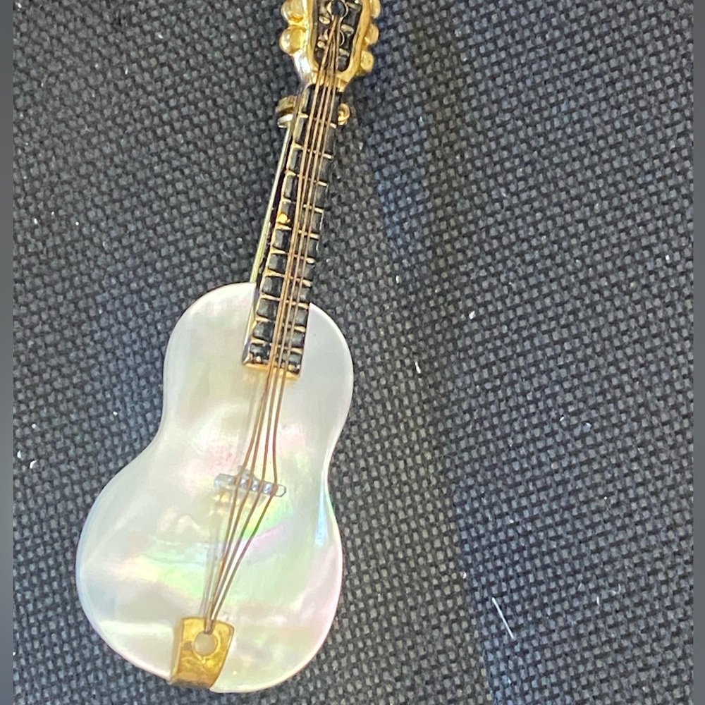 VTG Guitar Brooch Pin MOP/Mother of Pearl Gold Tone… Made in Germany